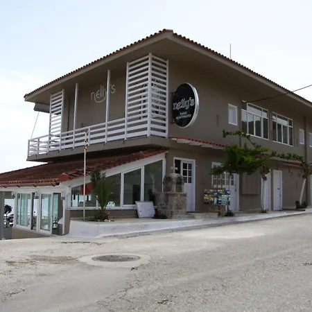 Apart Otel Nelly's 3*