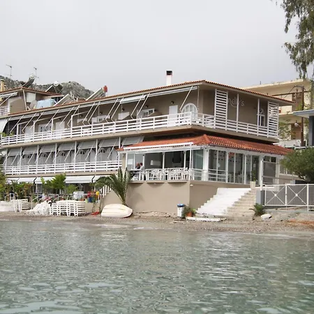 Nelly'S Apartments Tolo