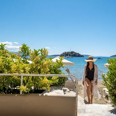 Nelly's Apart Otel 3*