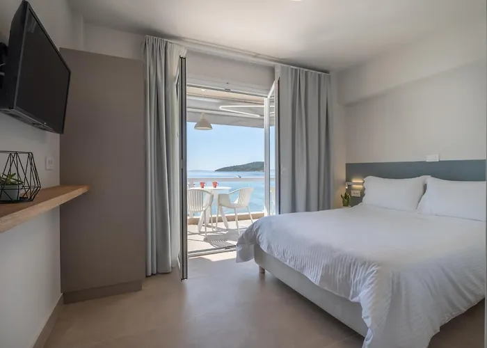 Nelly's Lejlighedshotel Tolón