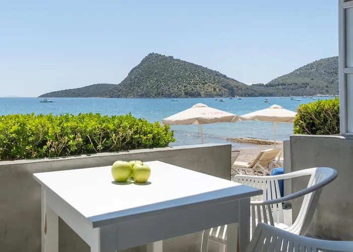 Lejlighedshotel Nelly's Tolón