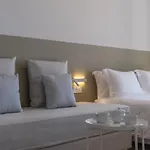 Nelly's Aparthotel