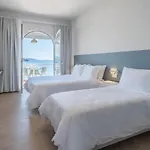 Nelly's 3* Τολό