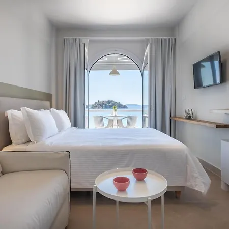 Nelly's Aparthotel