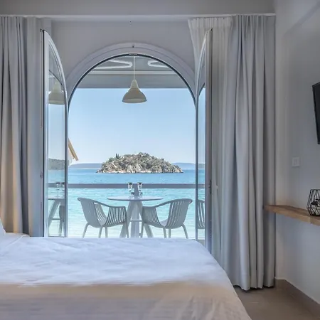 Nelly'S Apartments 3* Tolo