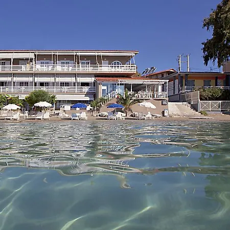 Aparthotel Nelly's 4*