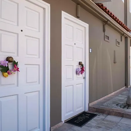 Nelly's شقة فندقية