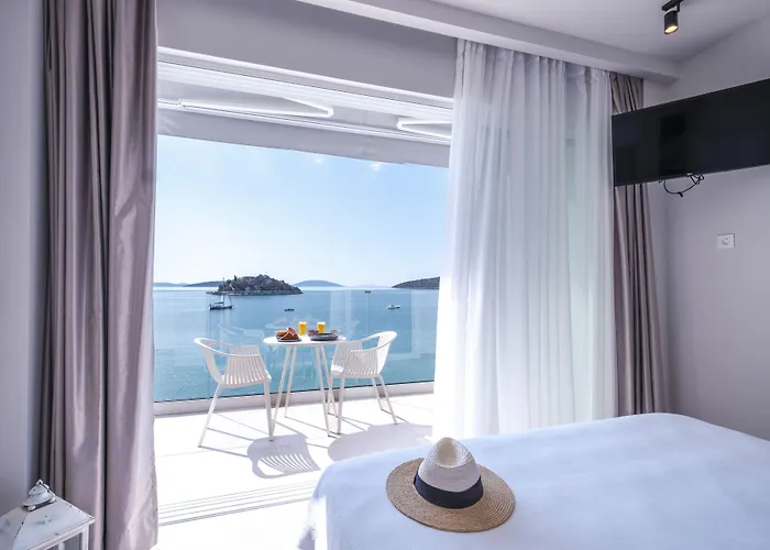 Lejlighedshotel Nelly's Tolón