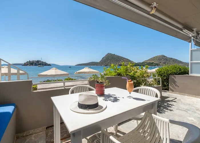 Lejlighedshotel Nelly's Tolón